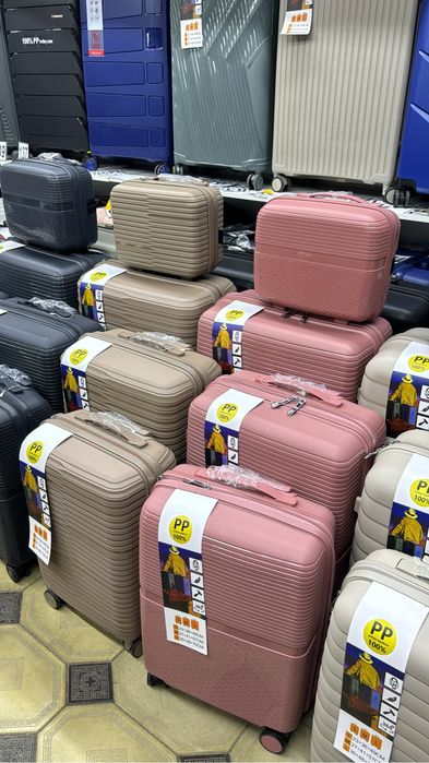 Чемоданы разных размеров