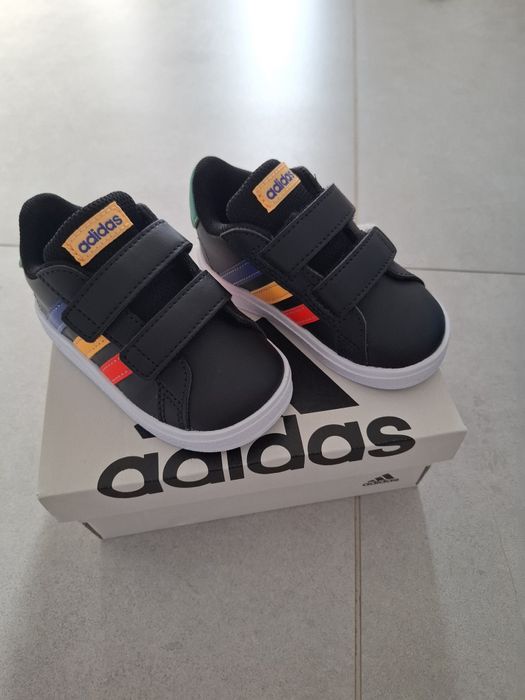 Adidasi Adidas,  mărimea 20, NOI