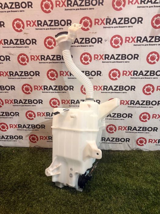 Бачок омывателя на Lexus NX