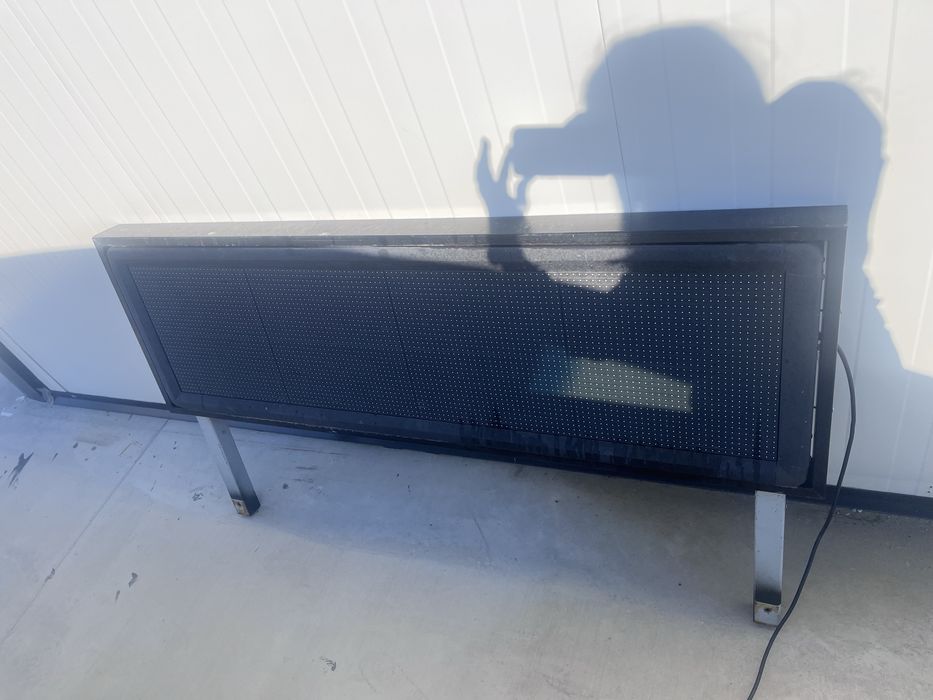 Лед светеща реклама