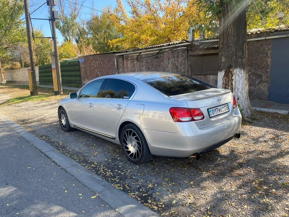 Продам Lexus gs 300