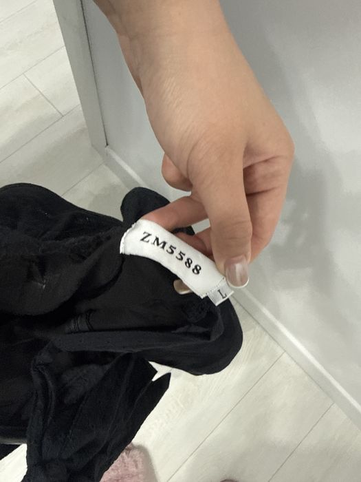 Платья черная новая