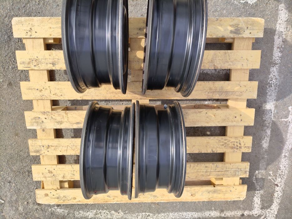 15 цола 4 х 100 мм Мазда / ТОЙОТА / Кия / Хюндай - 6 Инча /ЕТ 45