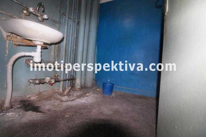 Продава се Тристаен апартамент в Пловдив, Кючук Париж - 68 кв.м за 1500 €/кв.м - Снимка #4