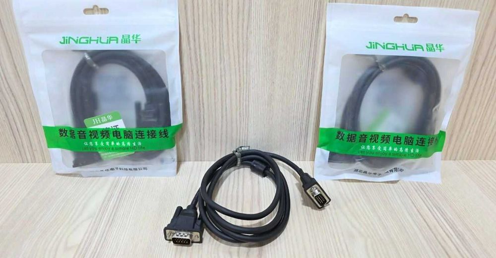 VGA видео кабель 1.5 м для подключения компьютера
