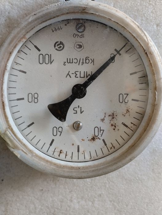 Манометры измерительные.