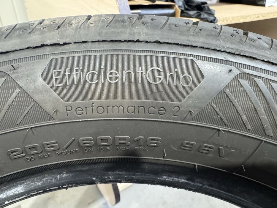 Автомобилни гуми 205 60 16 Goodyear