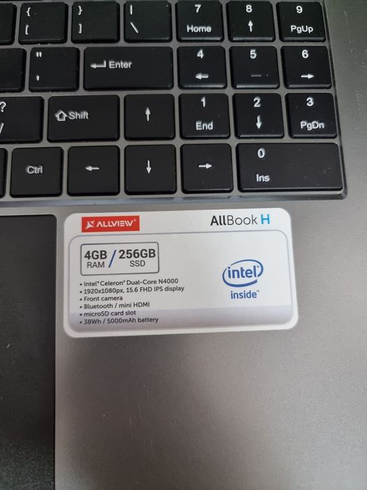 Noble Amanet - Allview Allbook H cu procesor Intel Celeron N4000, 15.6", 4GB, 256GB SSD