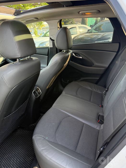 HYUNDAI I30 ideali