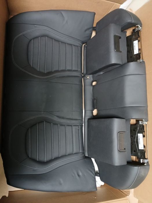 Vând Scaune Mercedes Benz C class