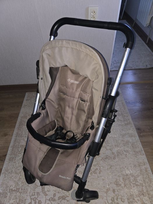 Maxi-cosi коляска