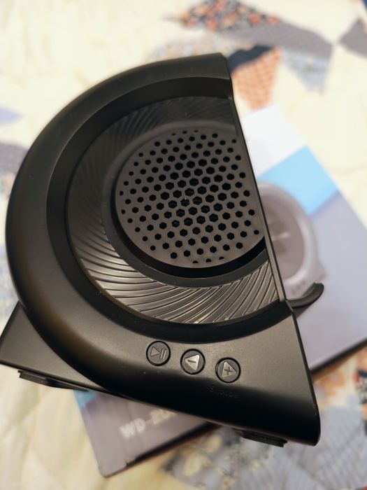 Încărcător wireless 15W,boxa bluetooth,radio,ceas,alarma,card