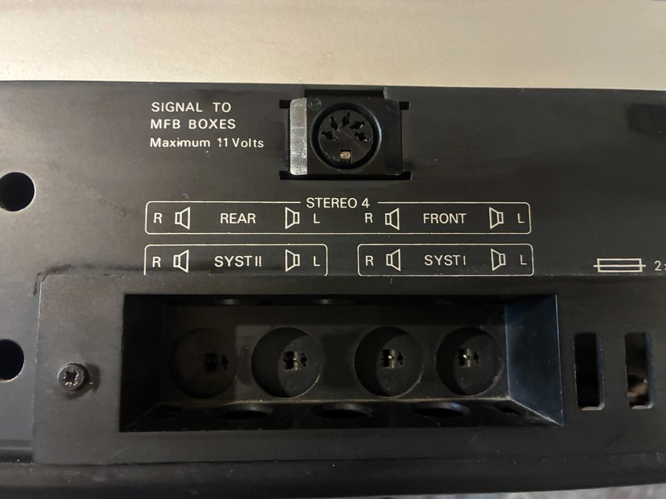 Стерео Ресивър Philips 752 (22RH752) „Самолетоносач“