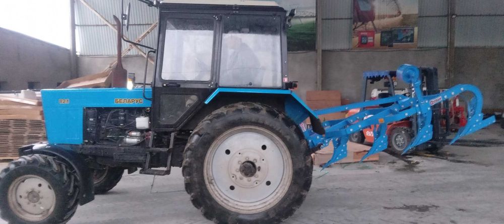 Плуг 4 корпис Туркия для MTZ