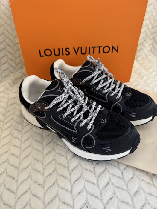 Дамски маратонки нови