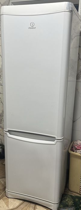 Продается холодильник