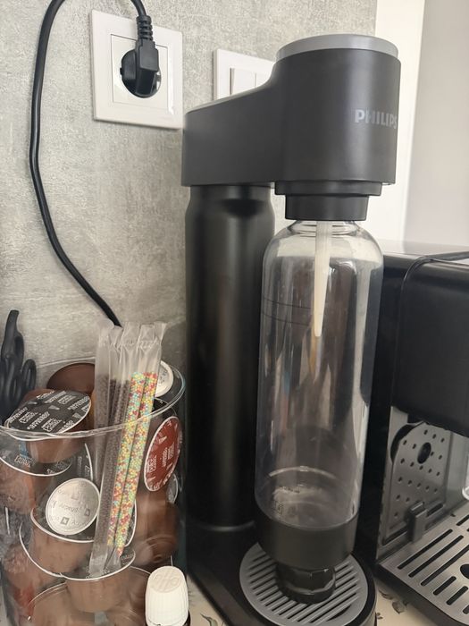 Кафе машина +машина за газирана  вода