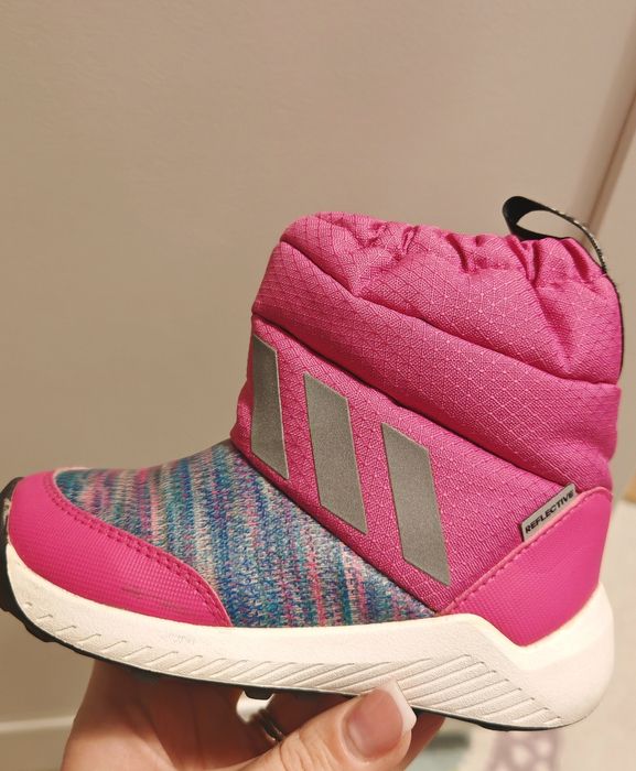 Ghete cizme ADIDAS mărimea 24 RAPIDASNOW BTW I copilul