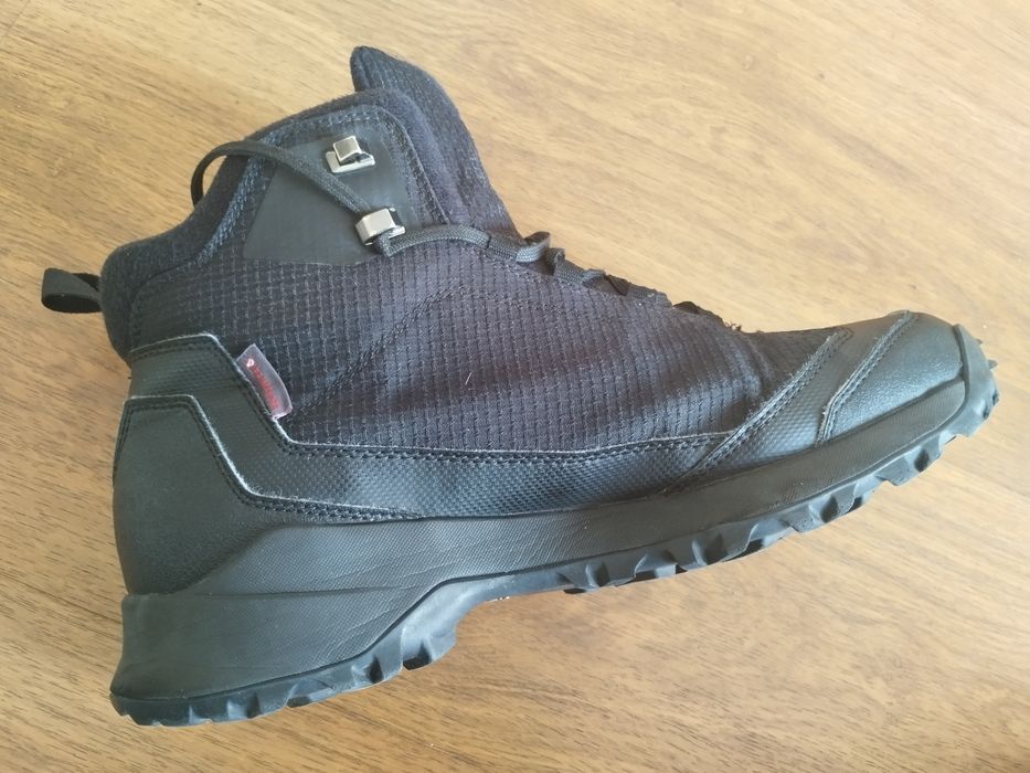 Продавам туристически обувки Adidas Terrex Rain Rdy