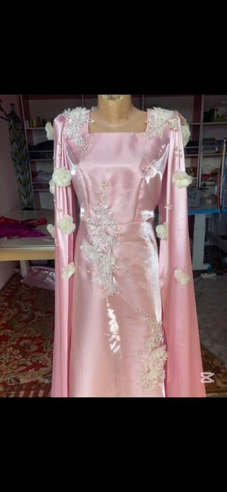 Hali yangi 1 marta kiyilgan qoʻl mehnati