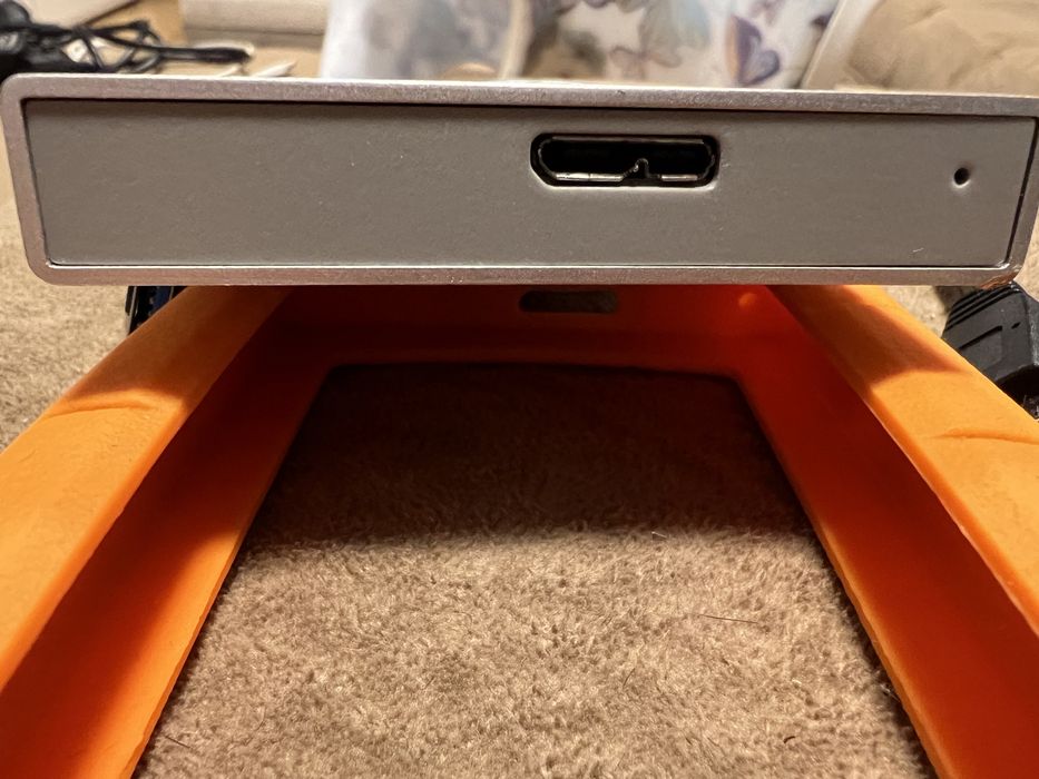 Lacie 1,5 TB HDD 2.5, хард диск 1,5 ТБ USB 3