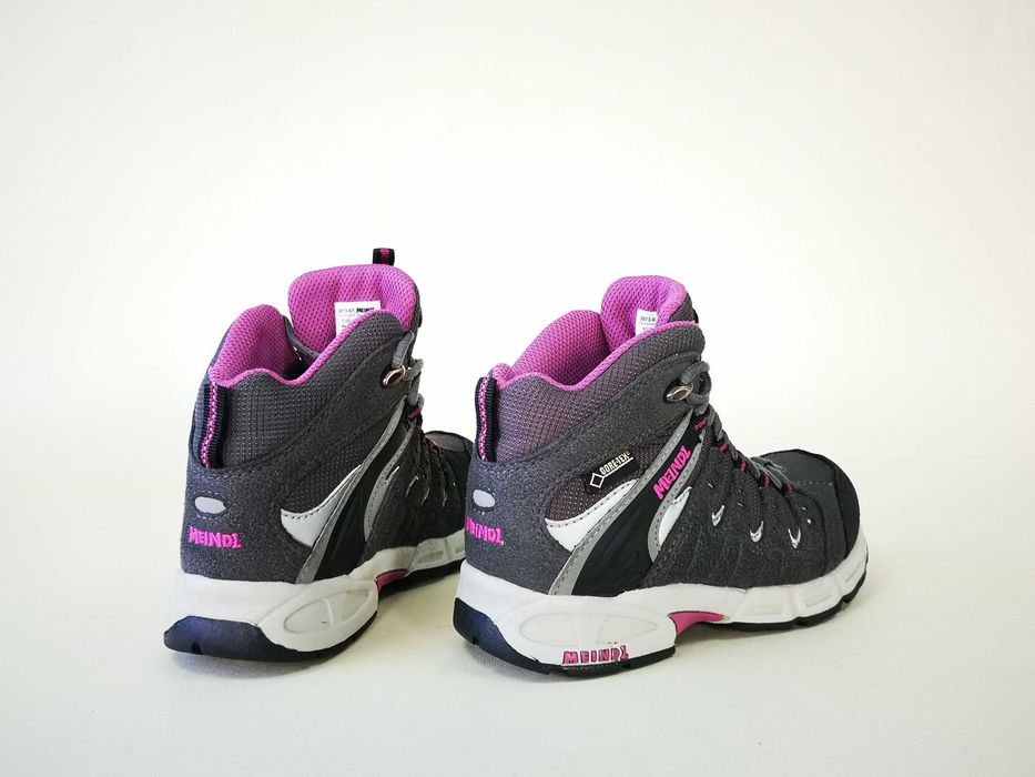 Bocanci IMPERMEABILI ghete munte copii 28 29  MEINDL GORETEX  Ca NOI