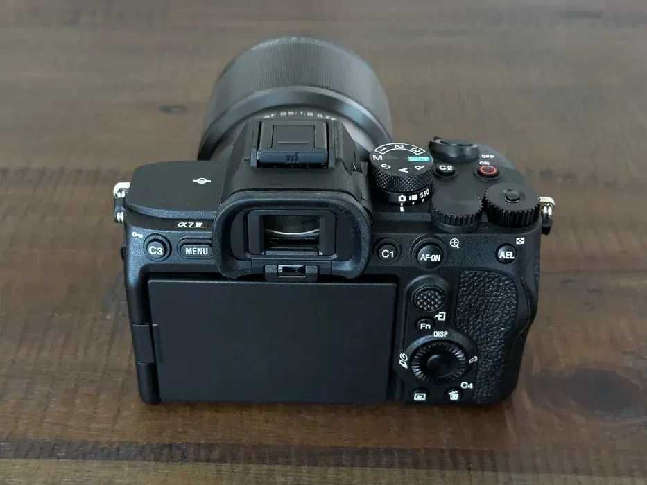Sony A7 IV - Като нова!