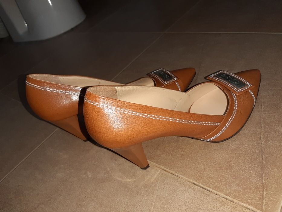 Обувки ЕСТЕСТВЕНА Кожа “GiAnni”Италия!Метална плочка Декорация!НОВИ!37
