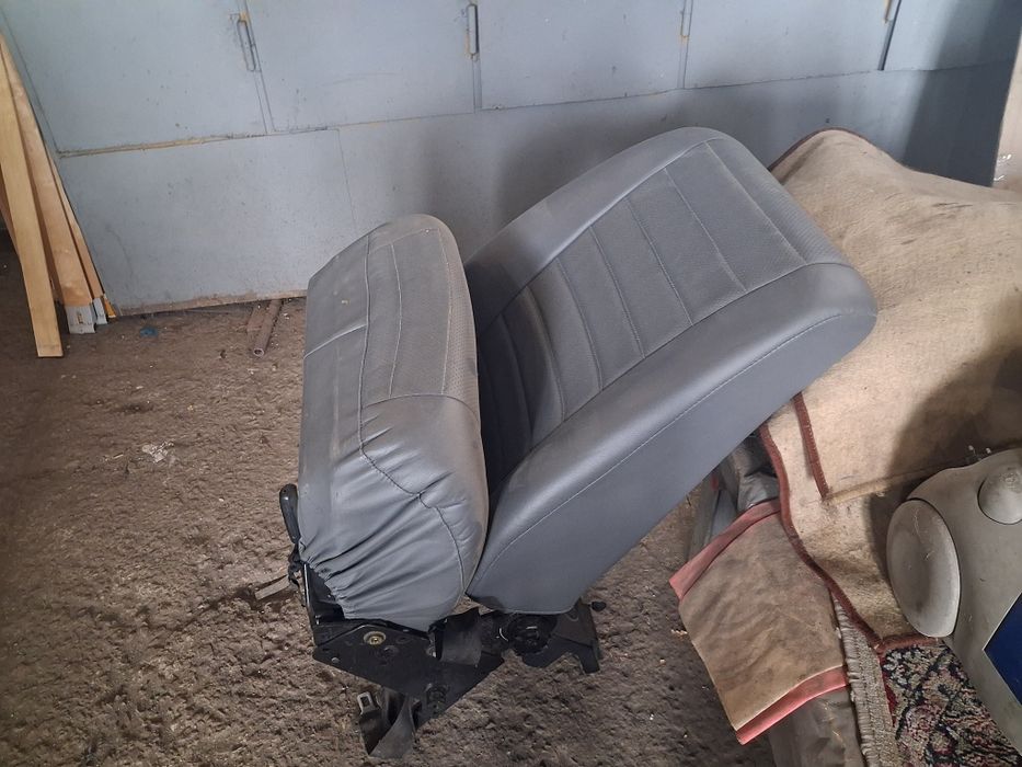 Продам сиденье vw t4