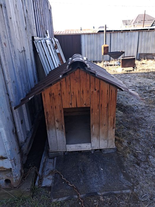 Продам будку для собаки