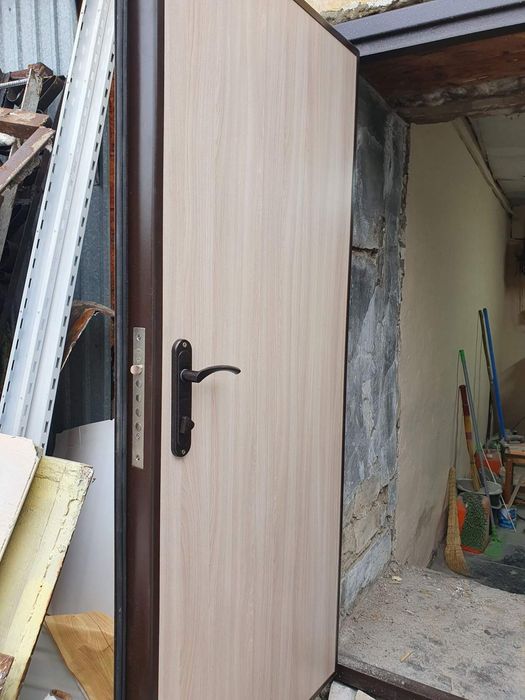 Двери металлические на заказ