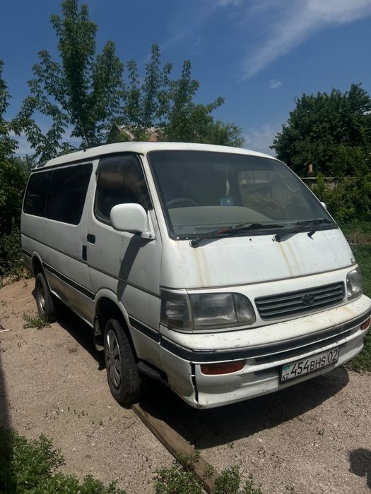 Toyota Hiace 1996