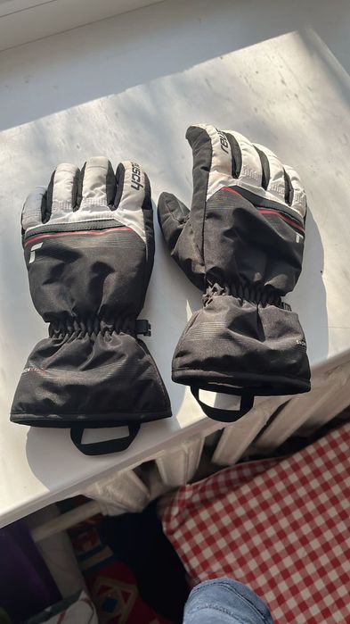 Перчатки спортивные