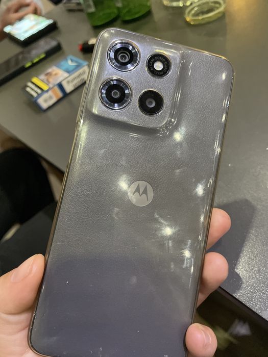 Motorola G15 power
