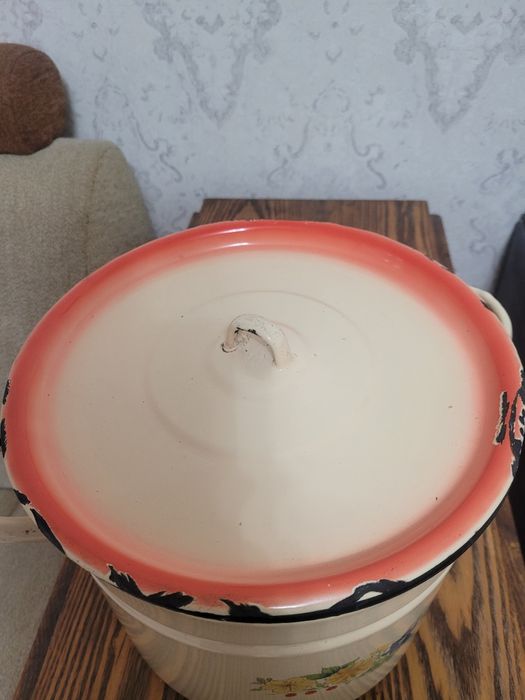 Продам кастрюлю СССР