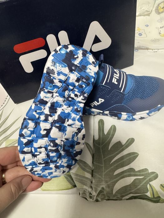 Adidasi Fila Noi 25