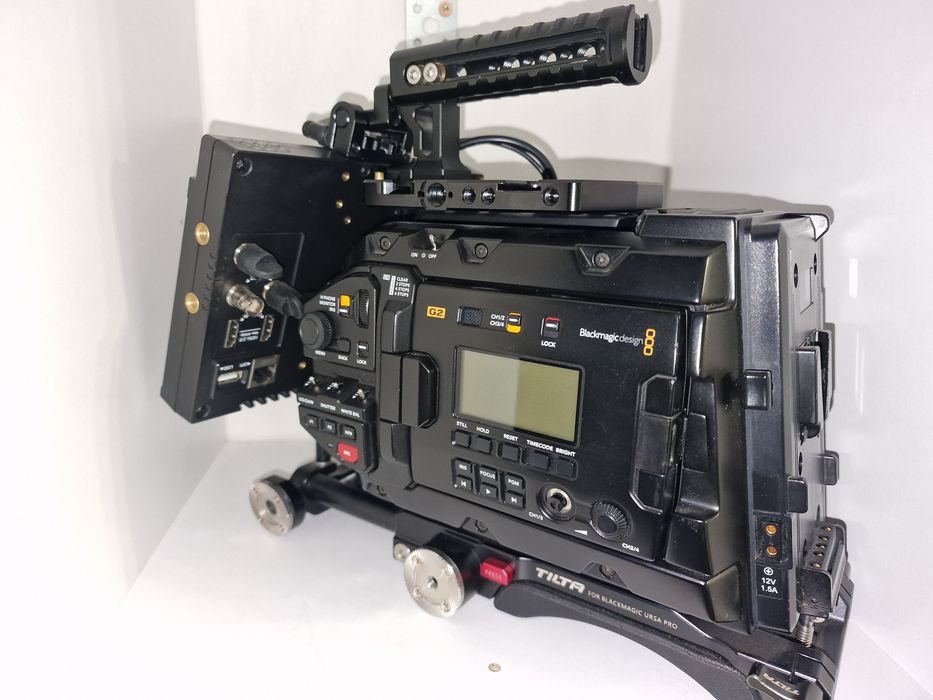Blackmagic URSA mini 4.6K G2 EF
