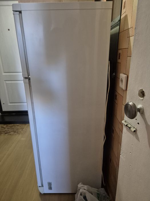 Холодильник STINOL