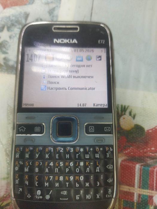 Продам раритет нокия Е 72