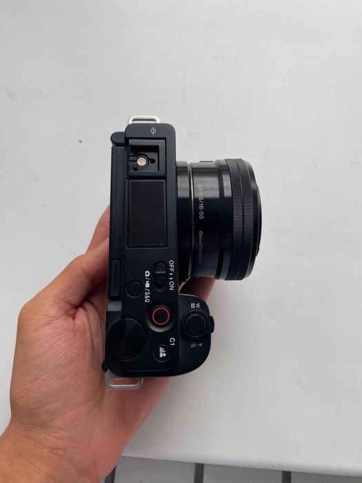 Камера Sony ZV-E10