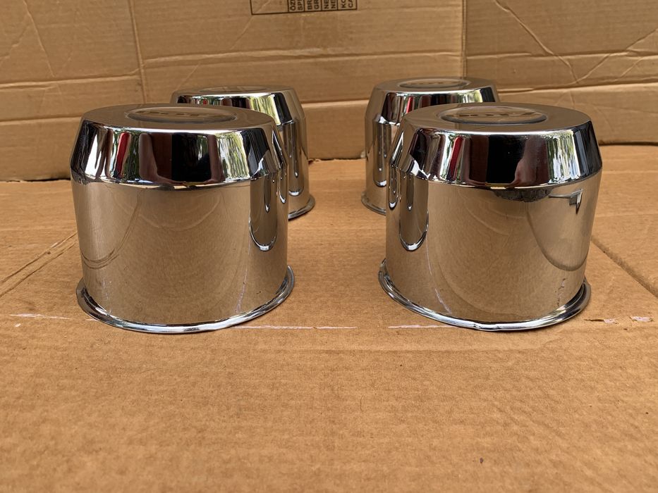 Чисто нови оригинални чаши за хъбове/джанти.