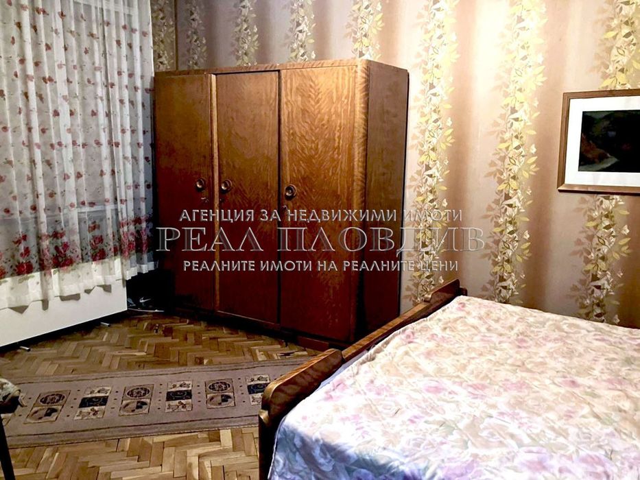 Продава се Тристаен апартамент в Пловдив, Център - 110 кв.м за 1159 €/кв.м - Снимка #9