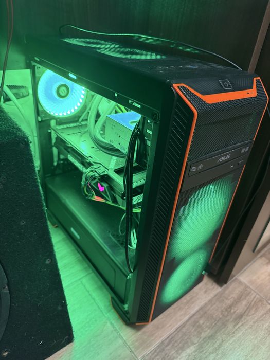 Vand pc de gaming