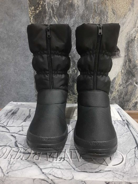 Зимние женские сапоги