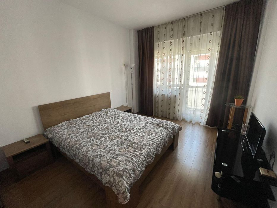 Proprietar inchiriez garsoniera Militari Residence stradal