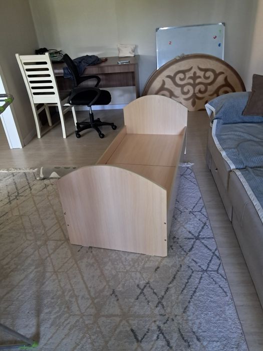 Продам детскую кровать