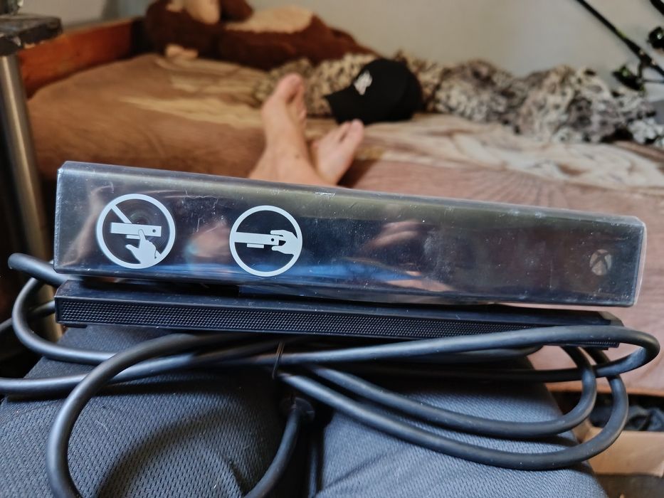 Ps 4 maneta , xbox Kinect,manete si josticuri