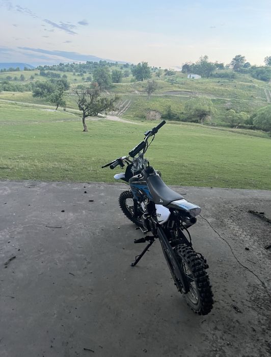 Vând Cross de 125cc