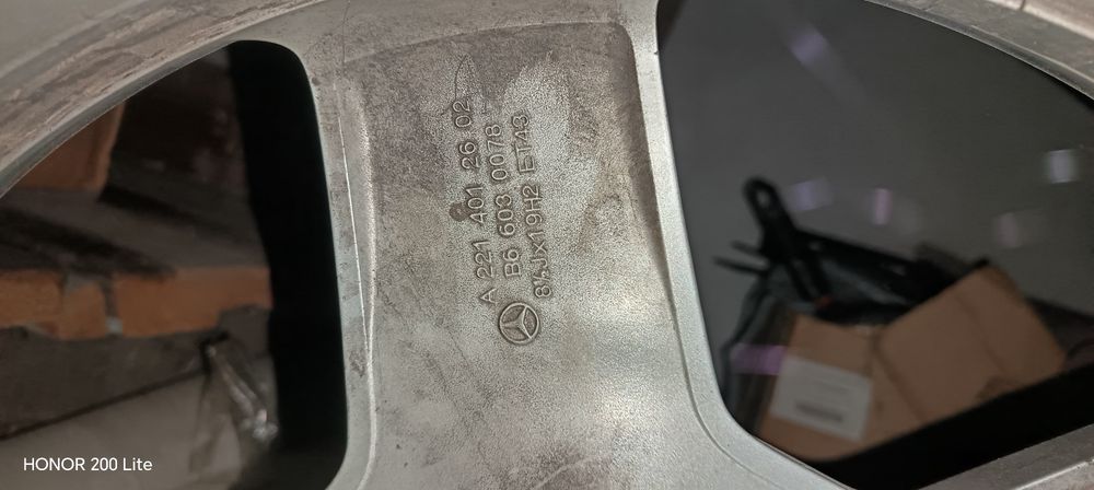 Продаётся р19 титанки