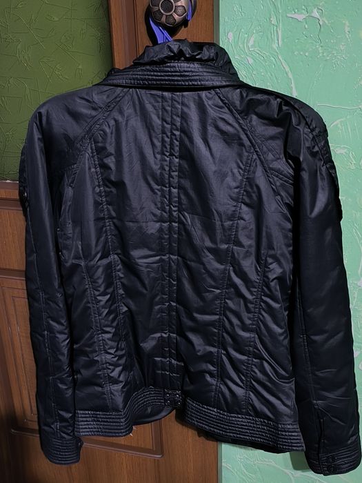 Куртка  женская.